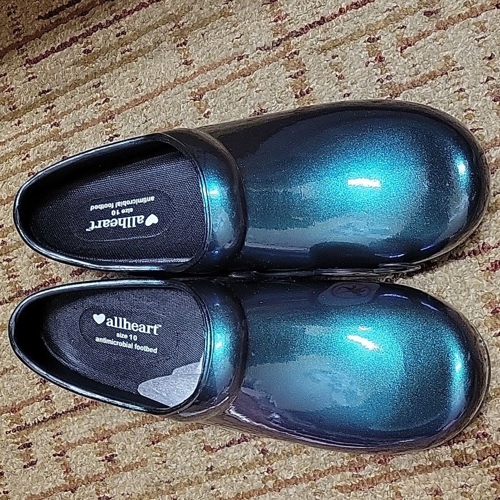 Allheart clogs size 10